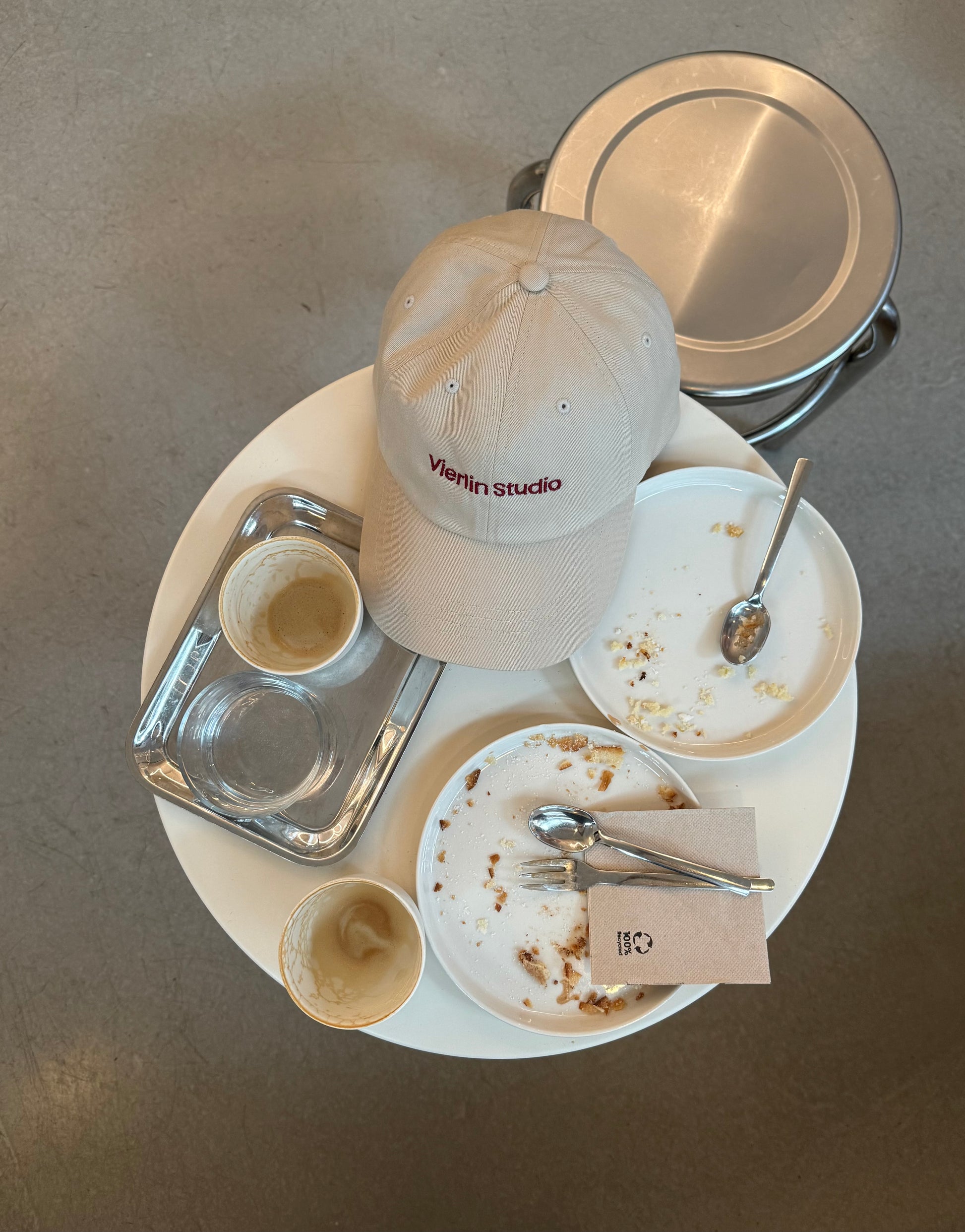 VS Cap Sand