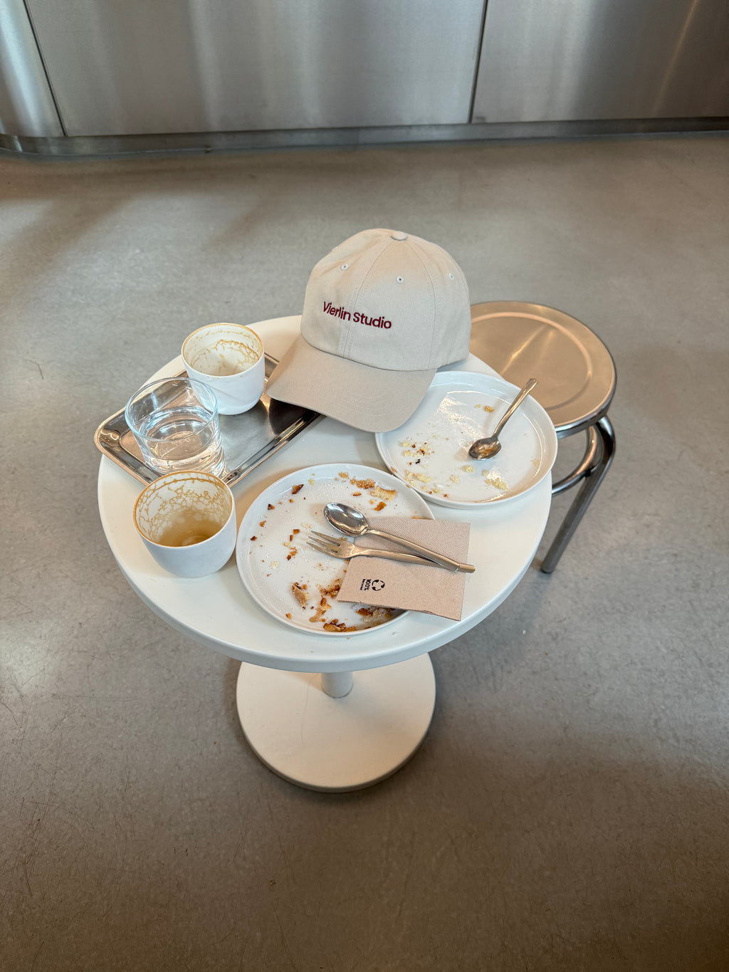 VS Cap Sand